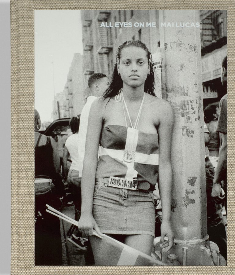 ALL EYES ON ME